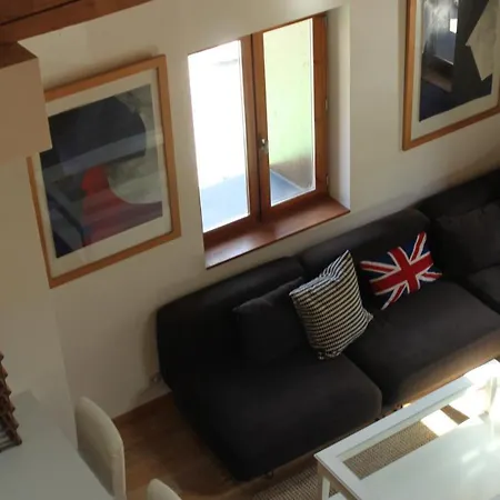 Couloir: Le Globe Apartment