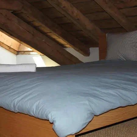 Couloir: Le Globe Apartment Chamonix
