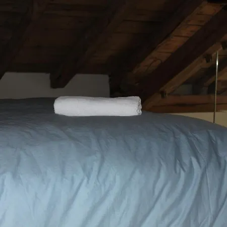 Apartment Couloir: Le Globe *